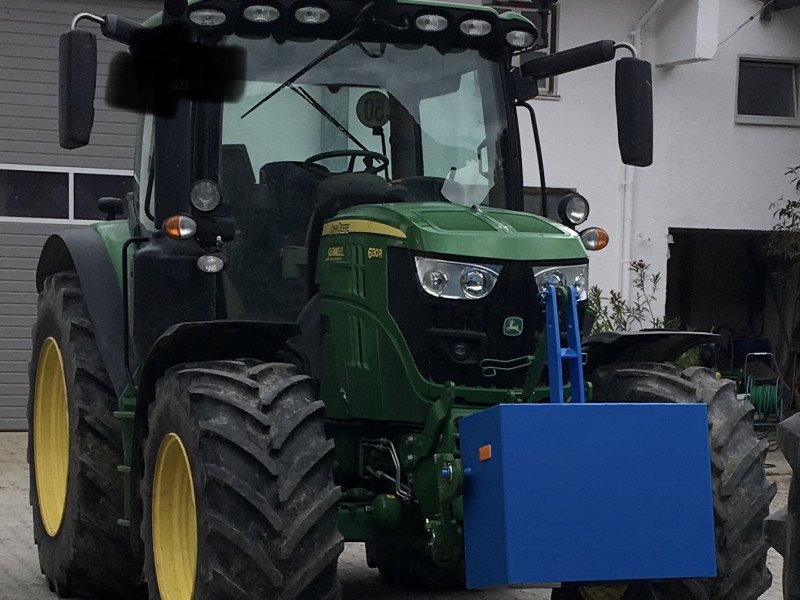 John Deere 6130R